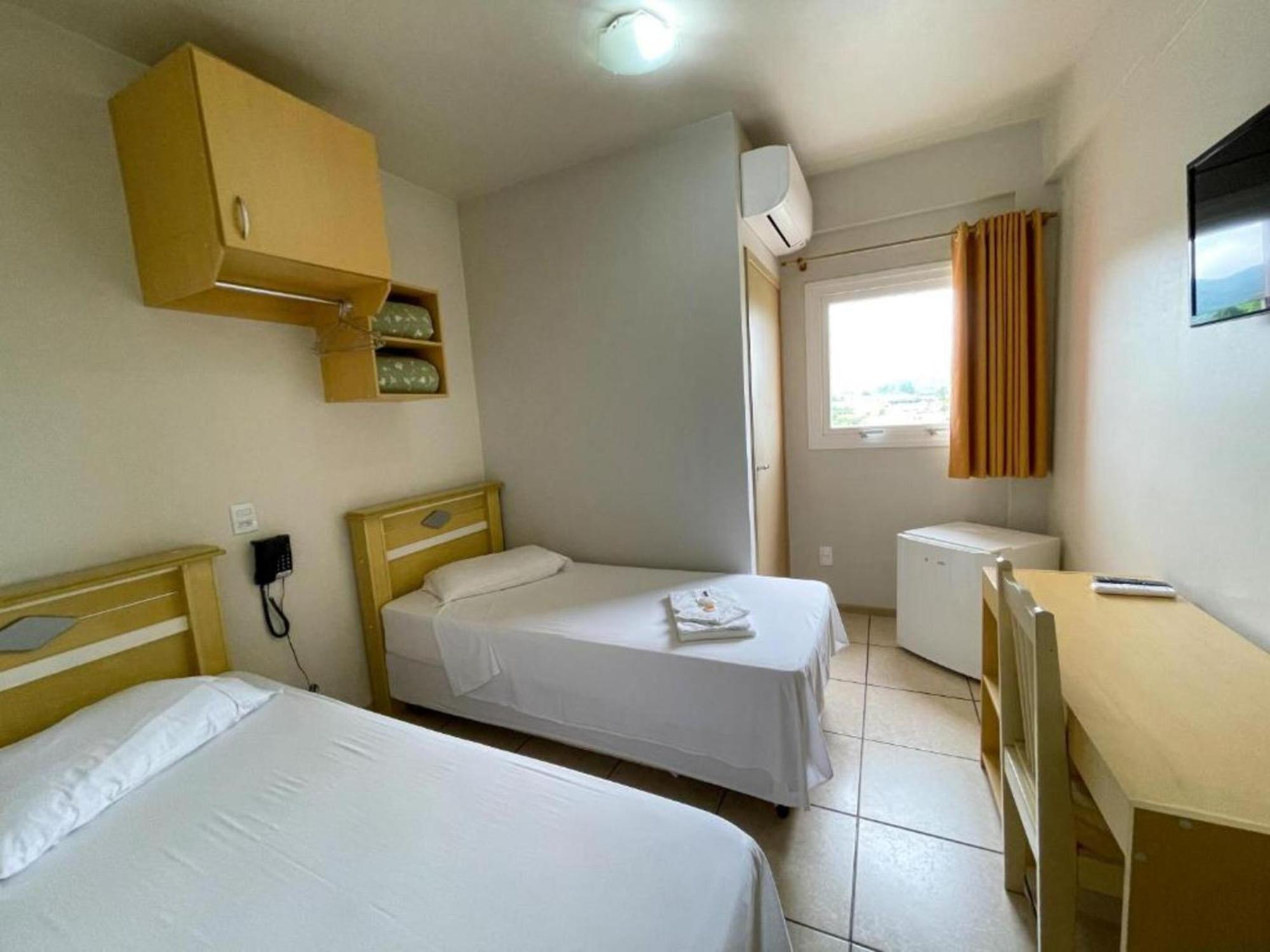 Andardac Hotel Guaramirim 客房 照片